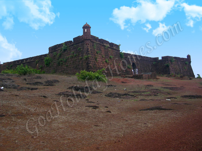 Khorjuve also known as Corjuem in Goa, Corjuem fort information, About ...